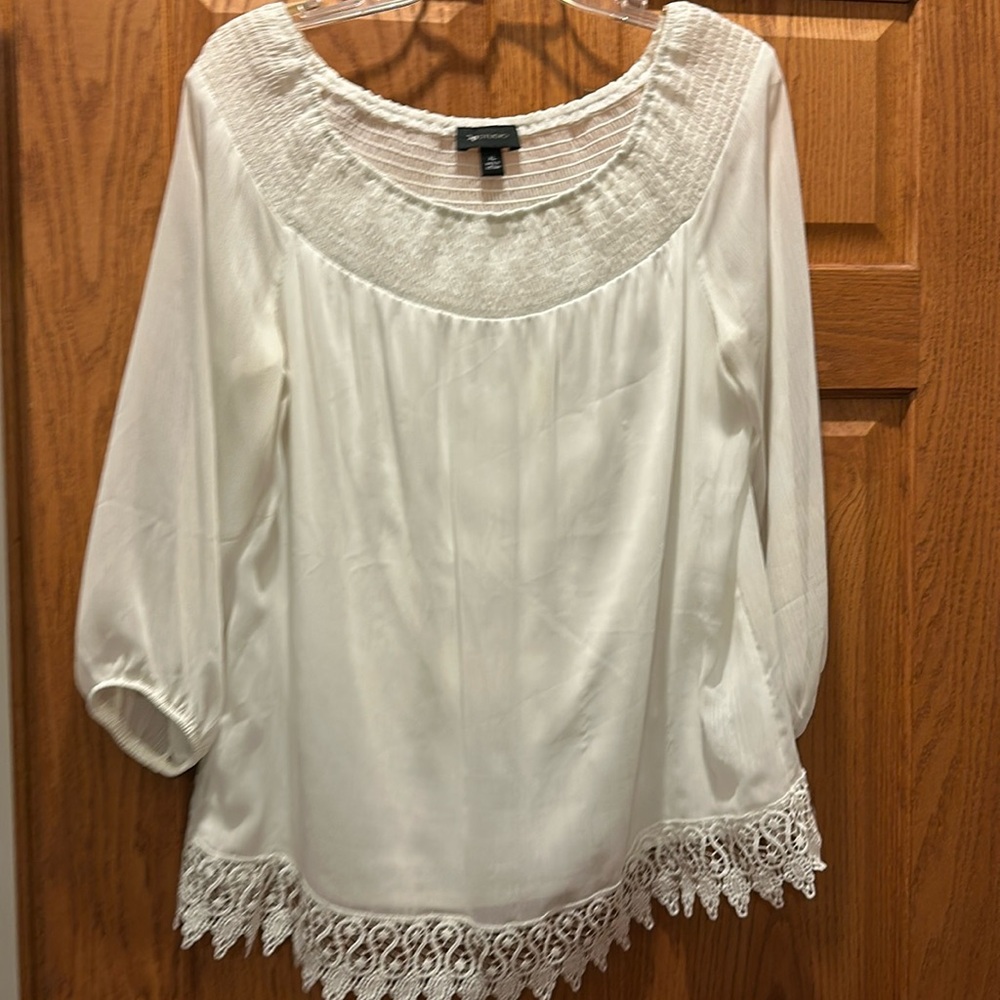 Lined off-white blouse